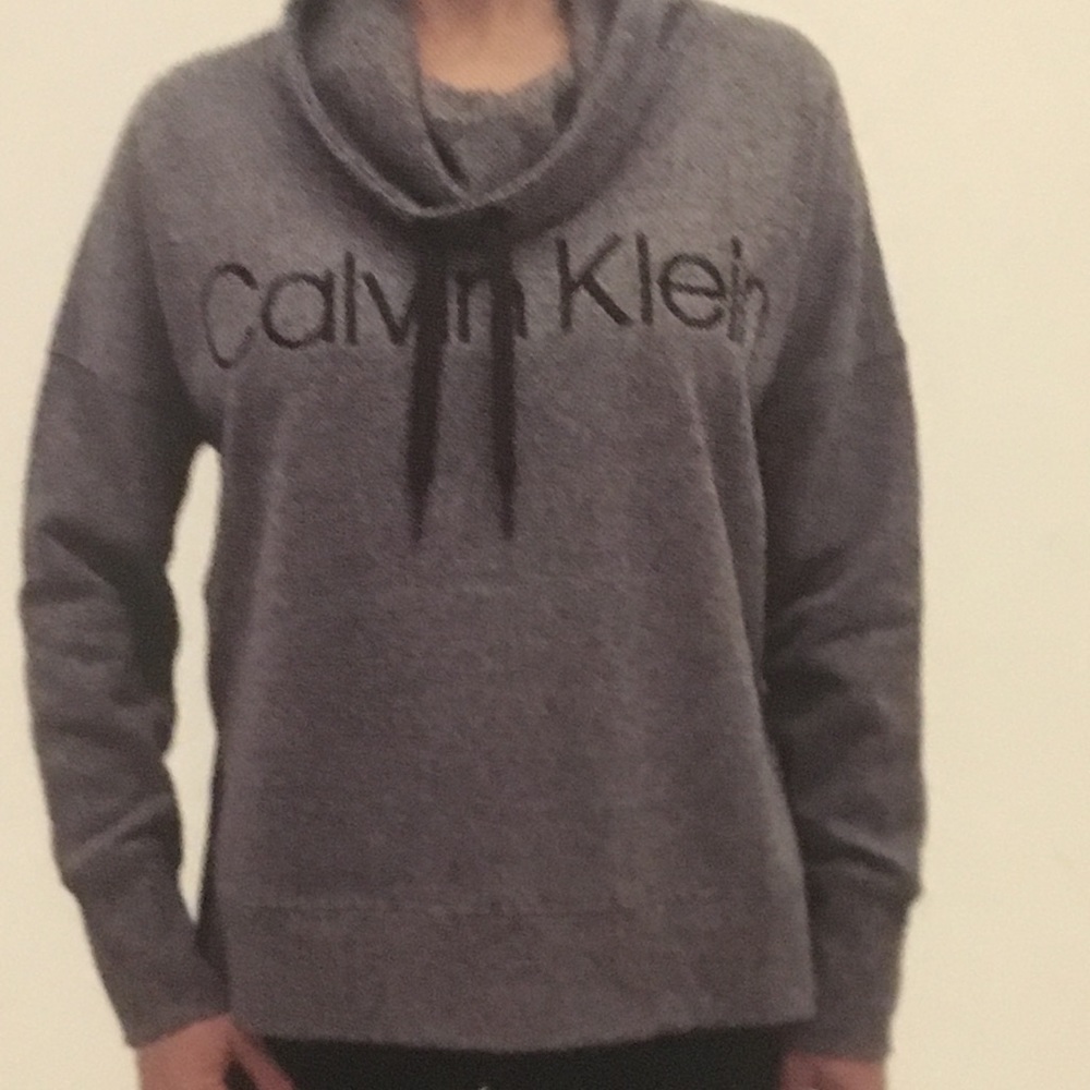 Calvin Klein cow neck sweat shirt